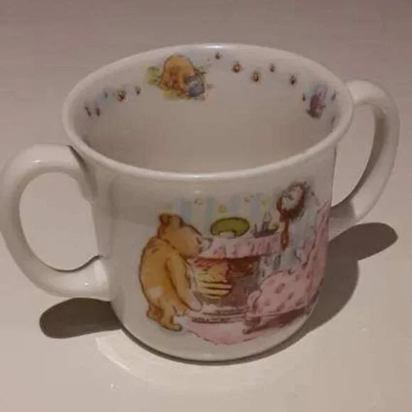 Royal Doulton Disney Winnie the Pooh Classic children's mug - Picture 1 of 7